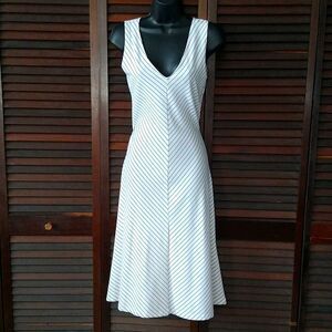 Slimming Effect Dress
